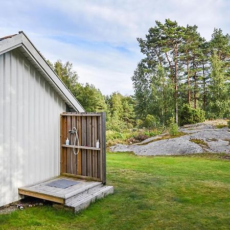 Cozy Home In Strmstad With Wifi Strömstad Esterno foto
