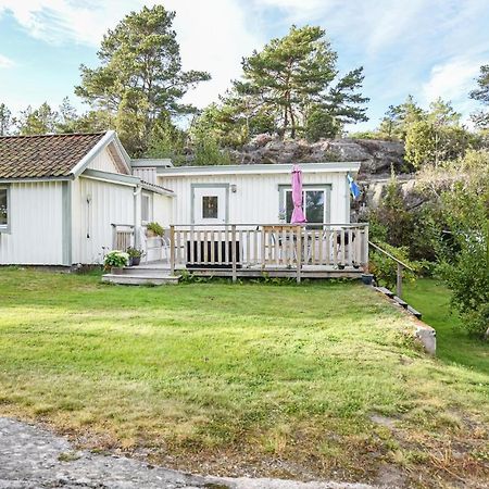 Cozy Home In Strmstad With Wifi Strömstad Esterno foto
